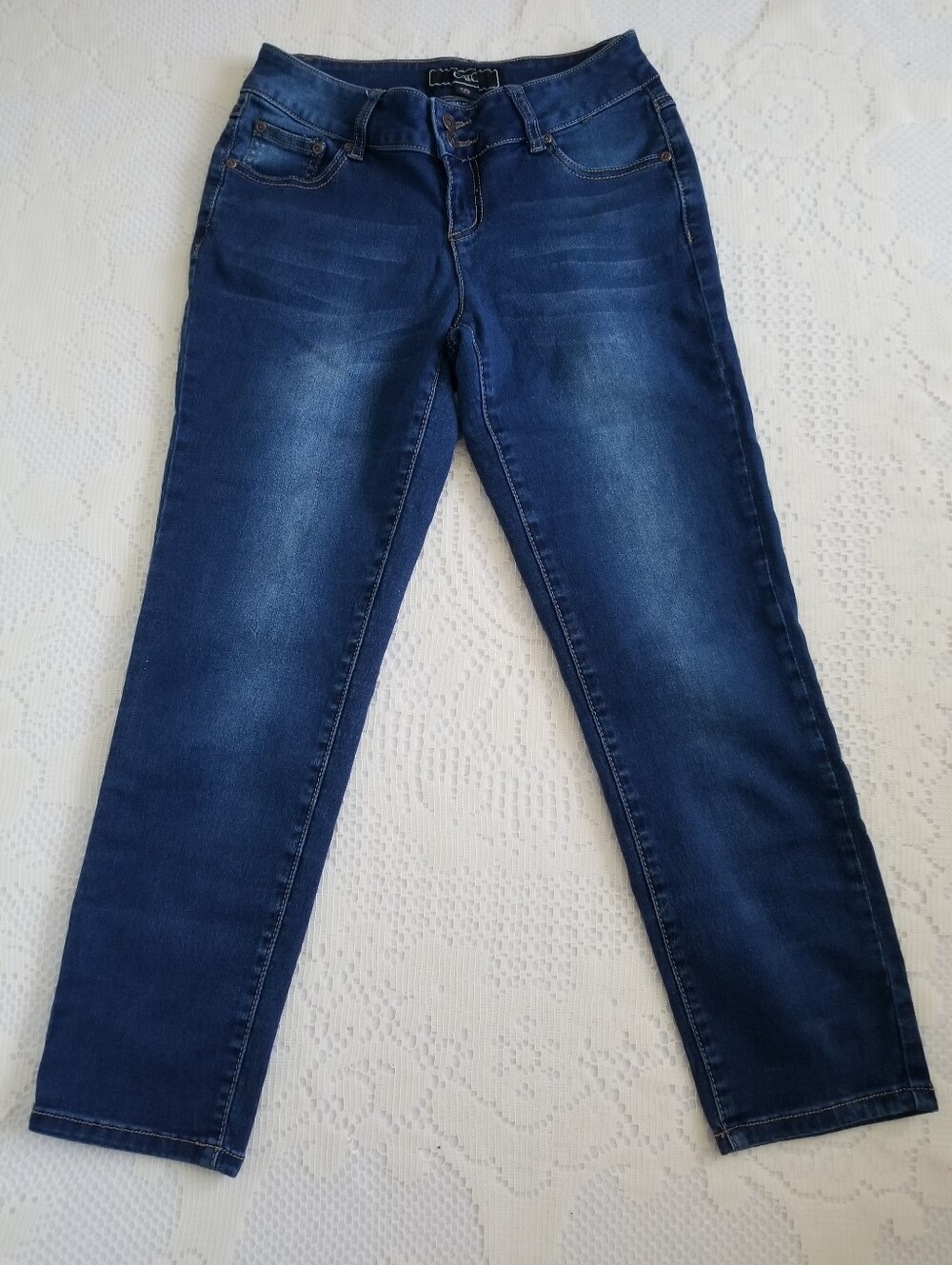 Cato Dark Blue Stretch Cropped Jeans Size 4